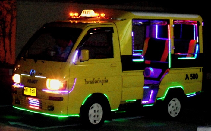lichterbus in Puket