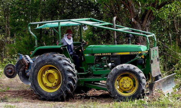 traktor john deere mit überrollbügel