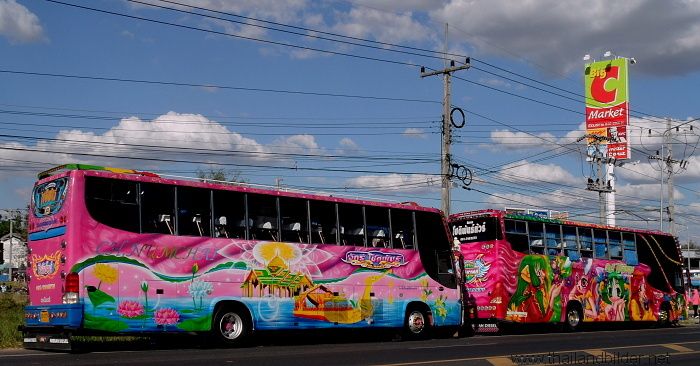 Busbild aussen fix innen nix