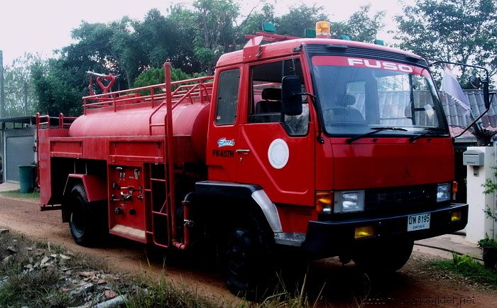 Lastwagenbild feuerwehr Fuso