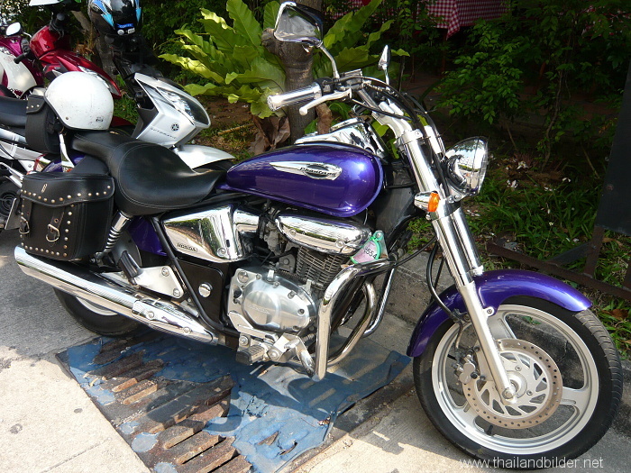 Bild Bike  violetter tank