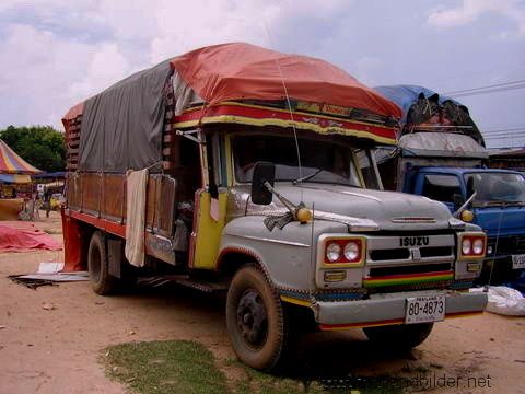 Lkw Isuzu Alt